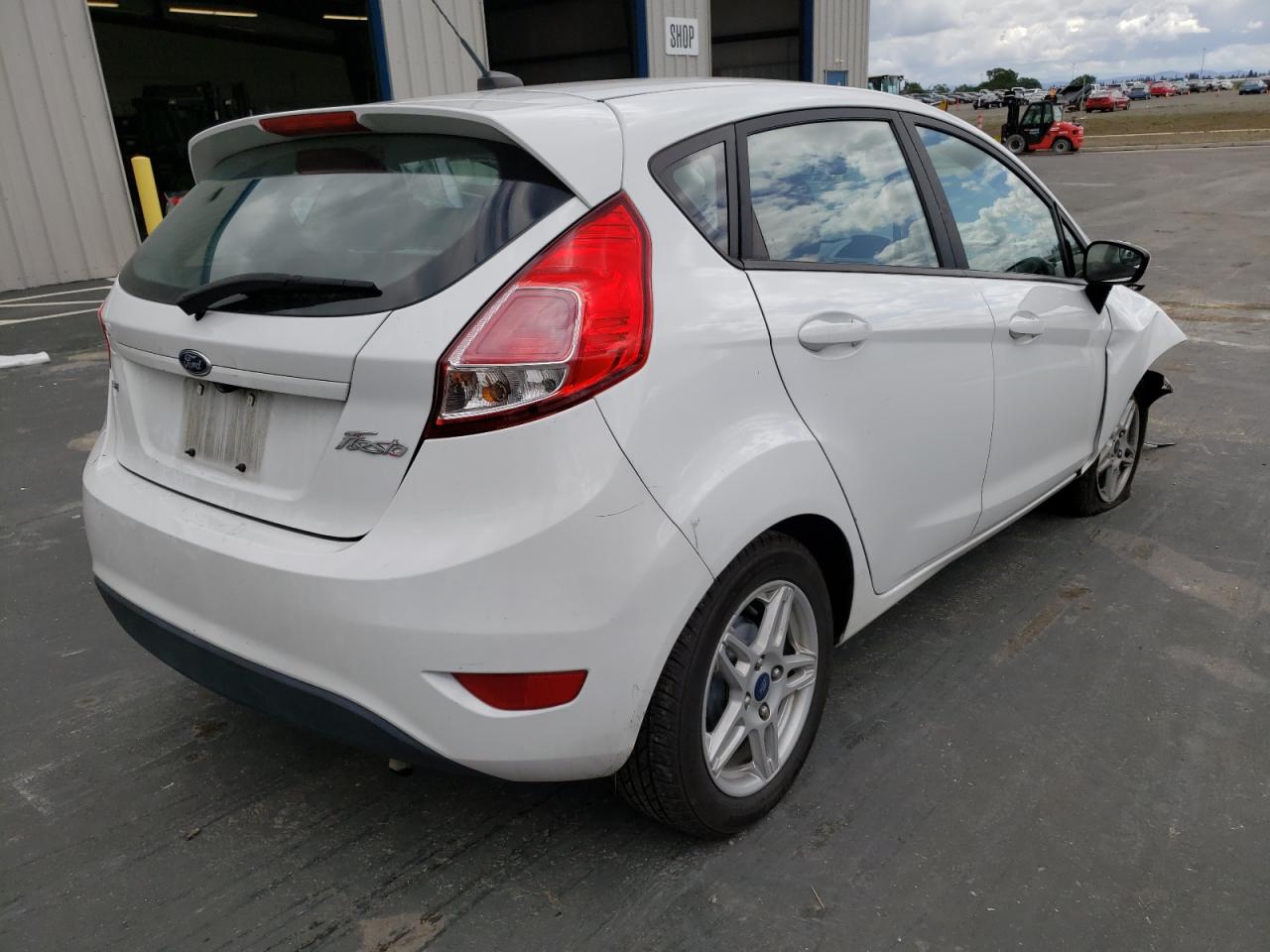 Photo 14 from auction – 2018 FORD FIESTA SE with VIN 3FADP4EJ8JM114287