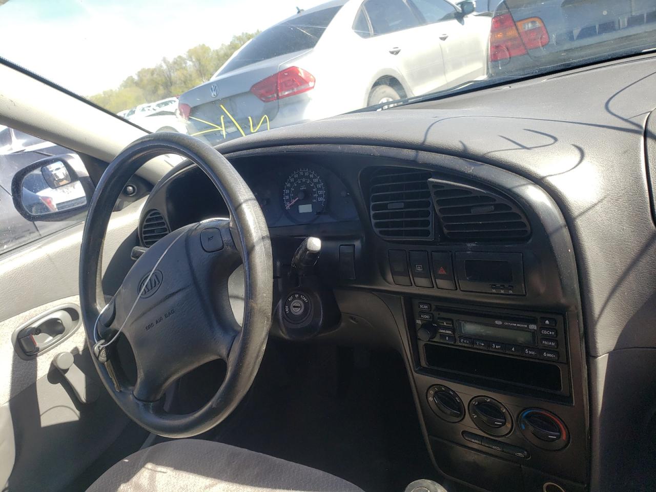 Photo 9 from auction – 2003 KIA SPECTRA BA with VIN KNAFB121X35299520
