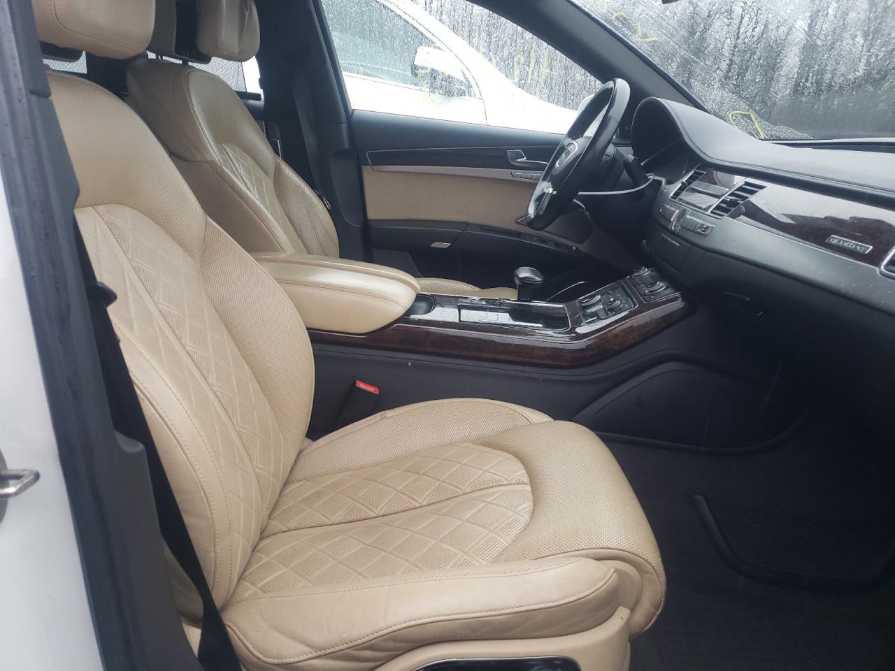 Photo 6 from auction – 2011 AUDI A8 QUATTRO with VIN WAUAVAFD0BN000654