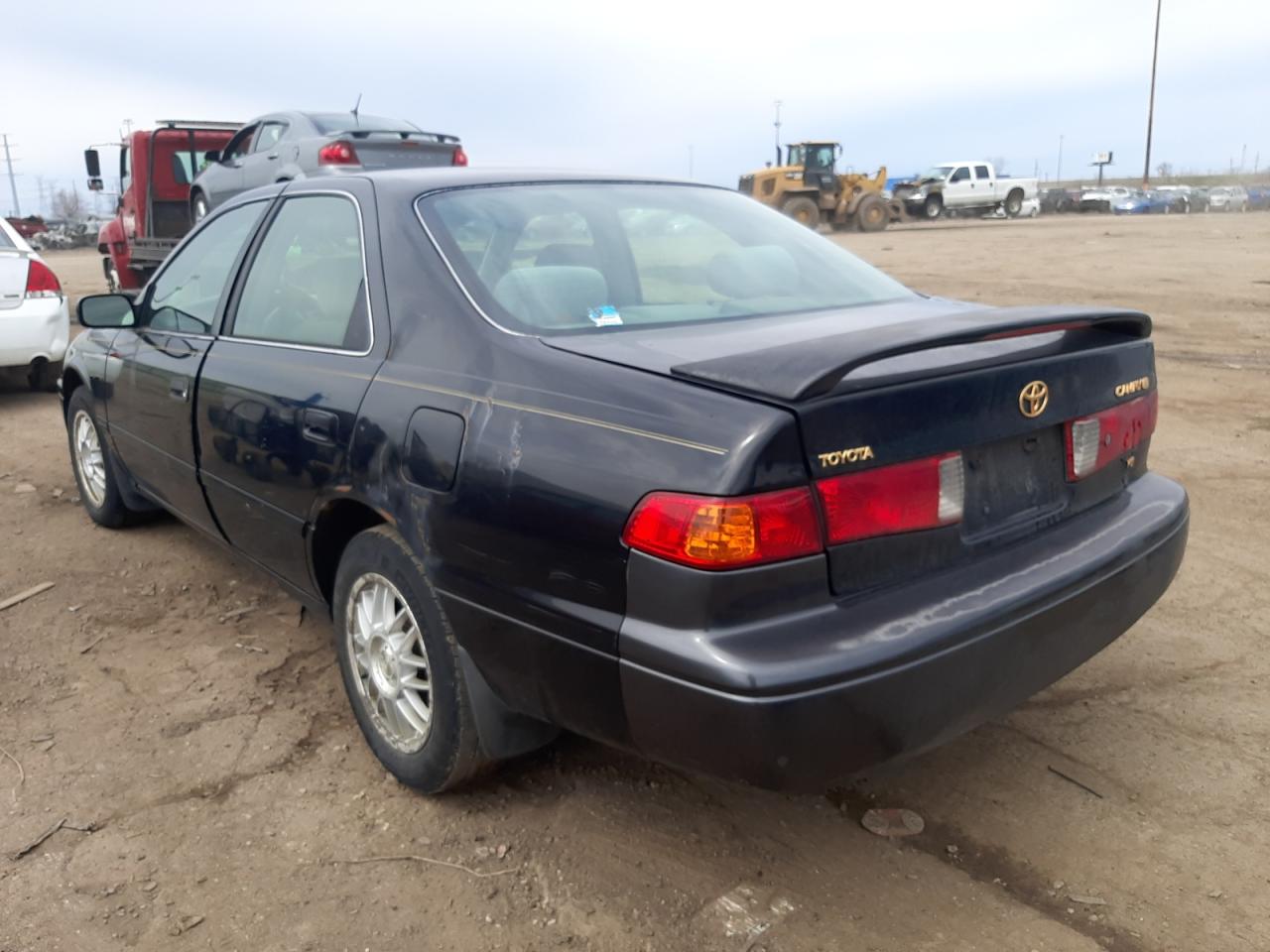 Photo 3 from auction – 2000 TOYOTA CAMRY LE with VIN 4T1BF22K4YU092263