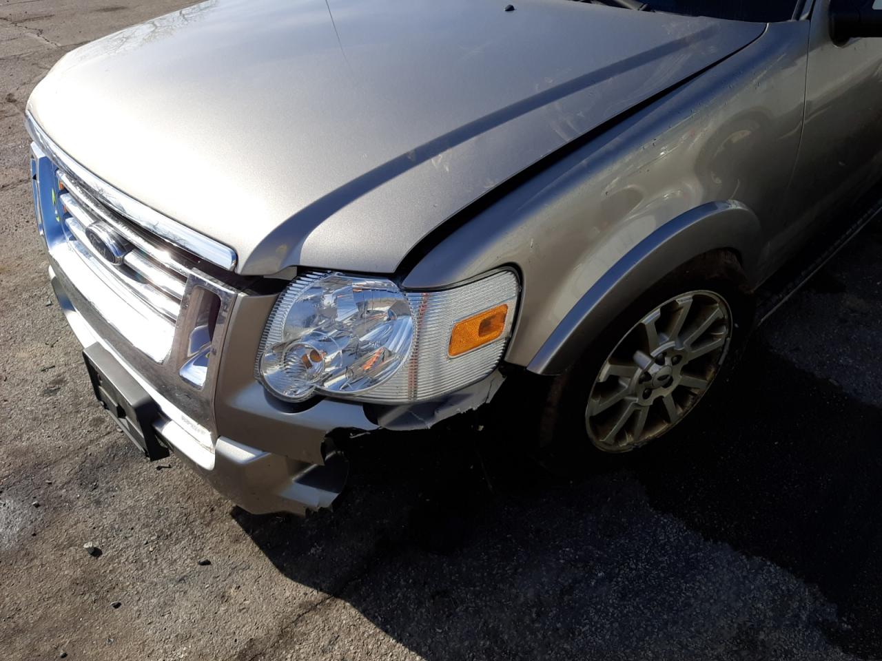 Photo 9 from auction – 2008 FORD EXPLORER S with VIN 1FMEU53E78UA90214