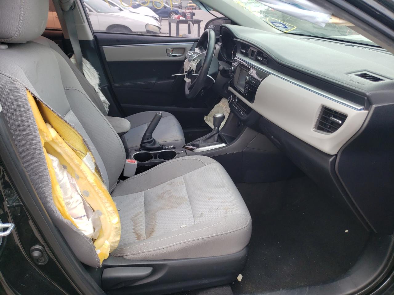 Photo 5 from auction – 2015 TOYOTA COROLLA L with VIN 2T1BURHEXFC445376