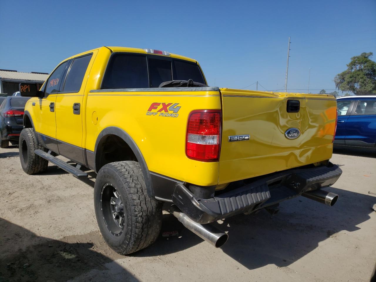 Photo 3 from auction – 2004 FORD F150 SUPER with VIN 1FTPW14524KD03784