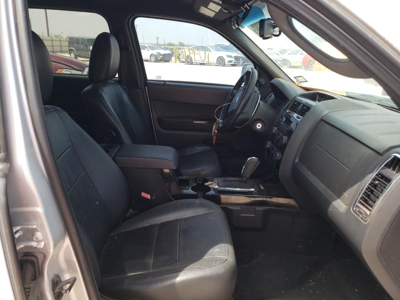 Photo 5 from auction – 2012 FORD ESCAPE LIM with VIN 1FMCU0EG5CKA30672