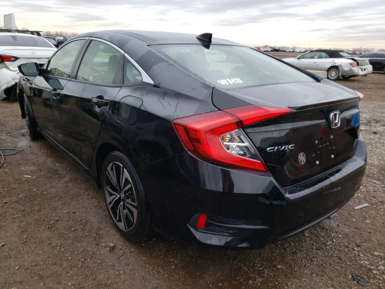 Photo 3 from auction – 2018 HONDA CIVIC EXL with VIN JHMFC1F70JX027900