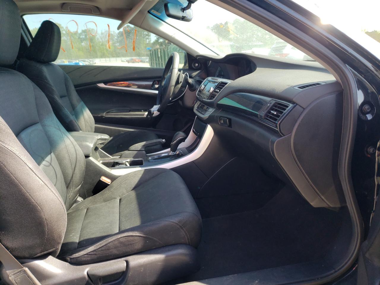 Photo 5 from auction – 2013 HONDA ACCORD EX with VIN 1HGCT1B73DA006090