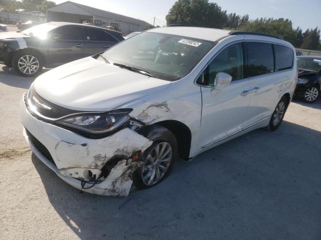 Photo 2 from auction – 2017 CHRYSLER PACIFICA T with VIN 2C4RC1BG1HR688106