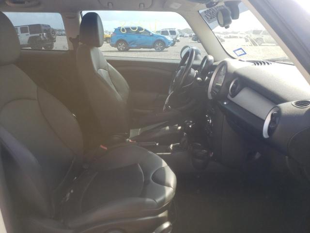 Photo 5 from auction – 2011 MINI COOPER with VIN WMWSU3C55BT094137