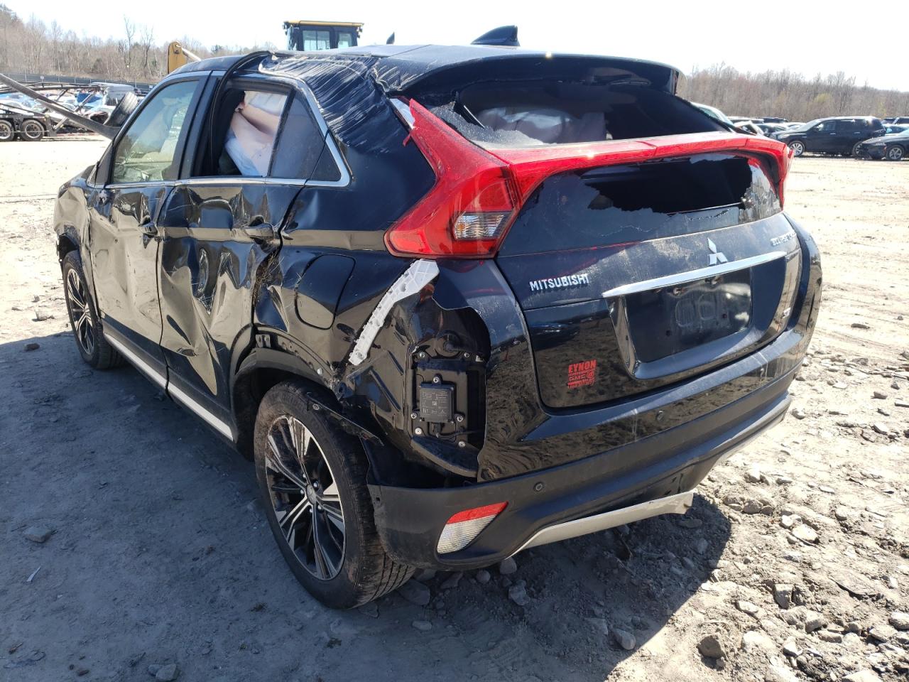 Photo 3 from auction – 2018 MITSUBISHI ECLIPSE CR with VIN JA4AT5AA1JZ065740