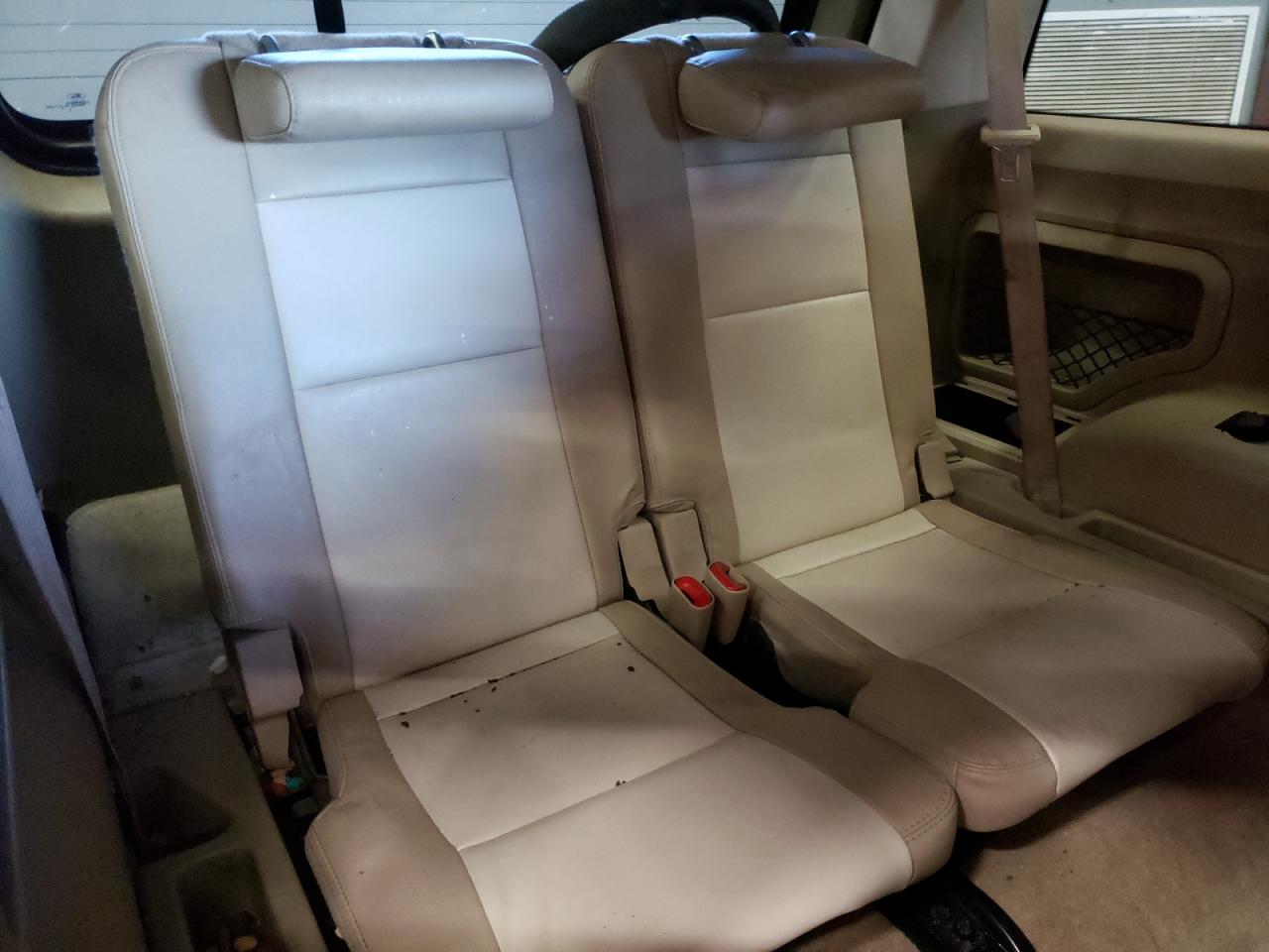 Photo 9 from auction – 2008 FORD EXPLORER E with VIN 1FMEU74E28UA67448