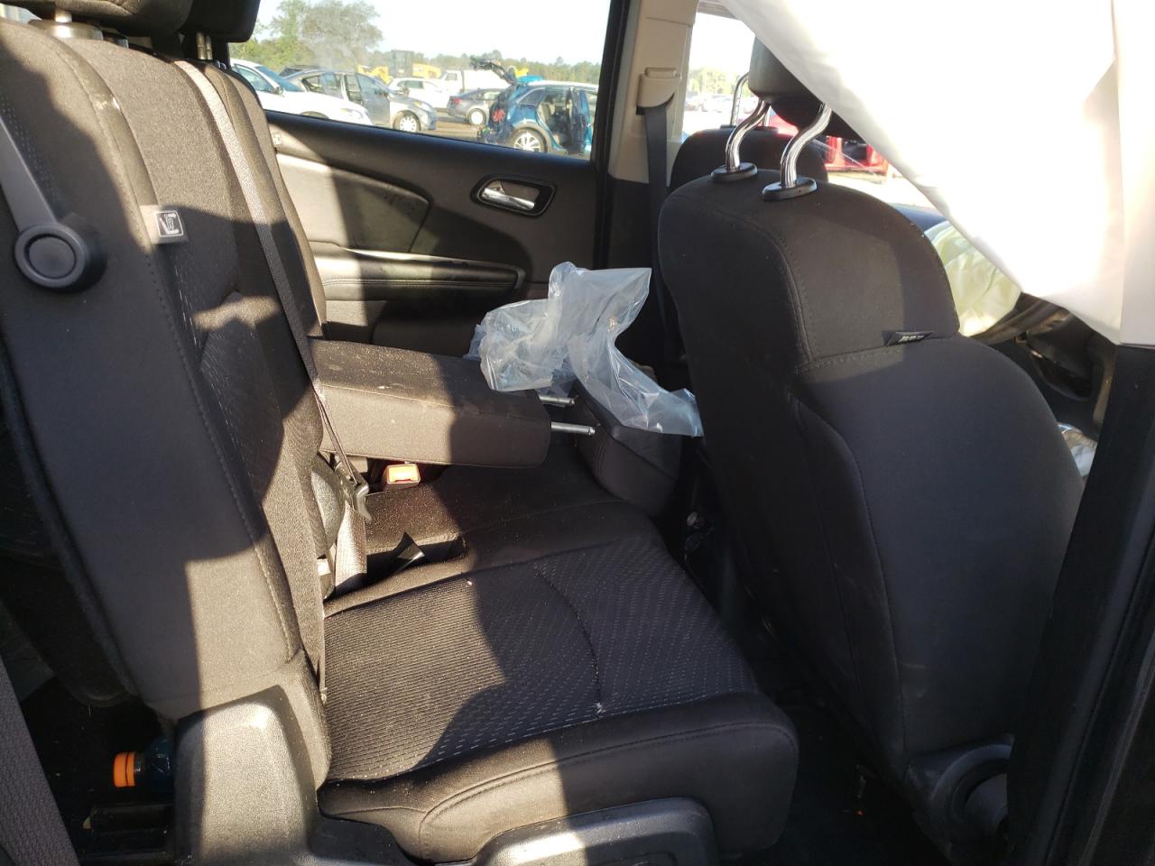 Photo 6 from auction – 2020 DODGE JOURNEY SE with VIN 3C4PDCAB4LT219314