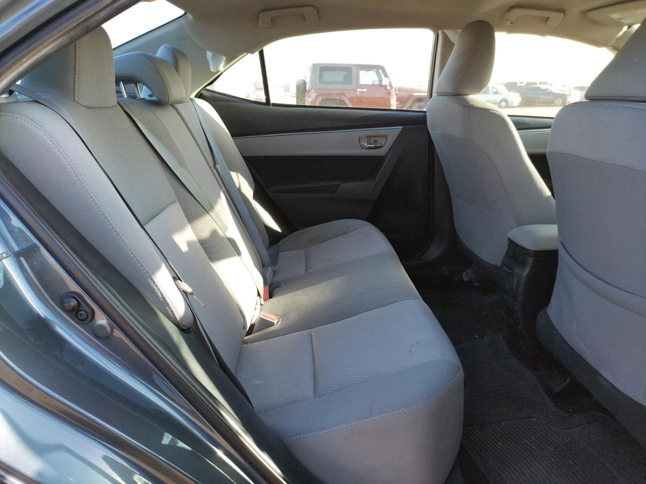 Photo 6 from auction – 2014 TOYOTA COROLLA L with VIN 2T1BURHE3EC204015