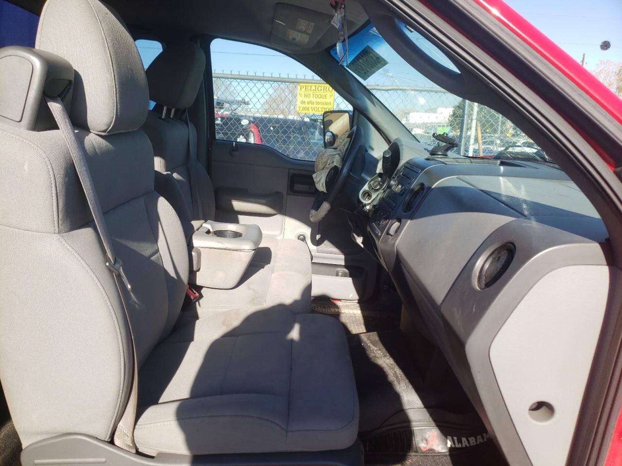 Photo 5 from auction – 2006 FORD F150 with VIN 1FTRF12256NA84726