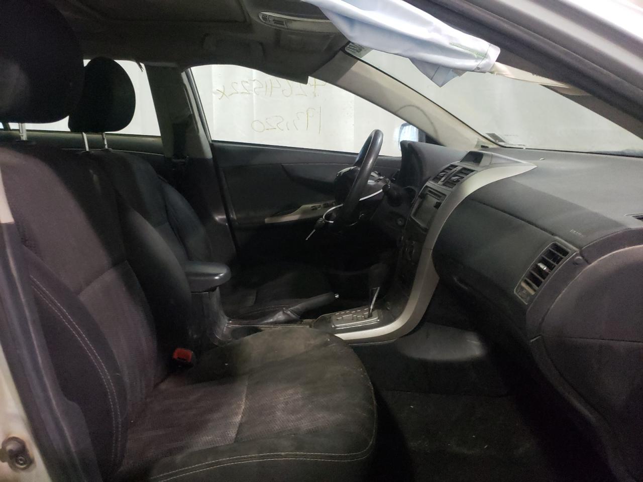Photo 5 from auction – 2013 TOYOTA COROLLA BA with VIN 2T1BU4EE3DC997418