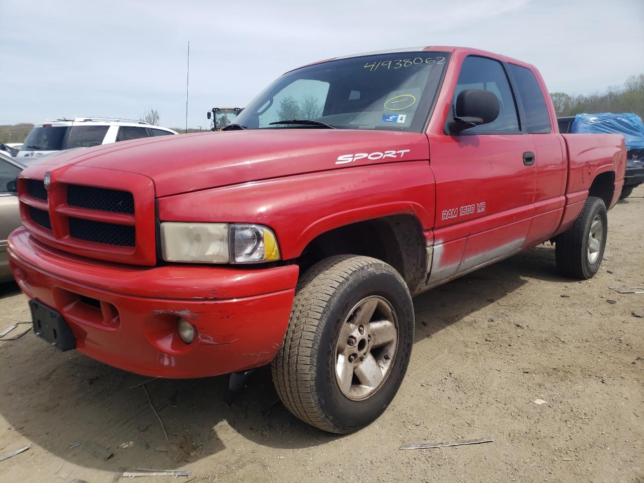Photo 2 from auction – 1999 DODGE RAM 1500 with VIN 3B7HF13Y6XM595288