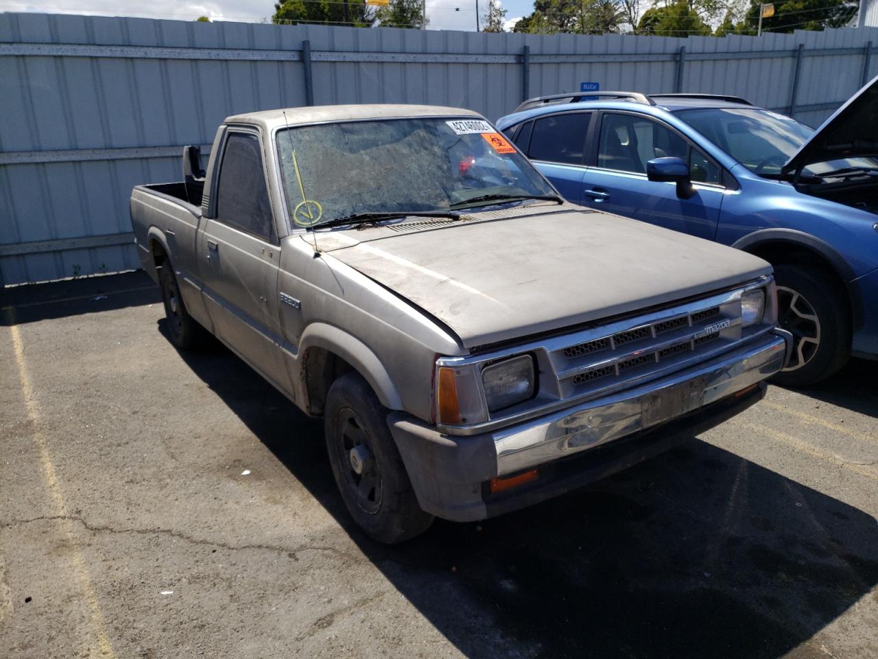 MAZDA B2000 1986 with VIN JM2UF1114G0635161 - Photo from auction