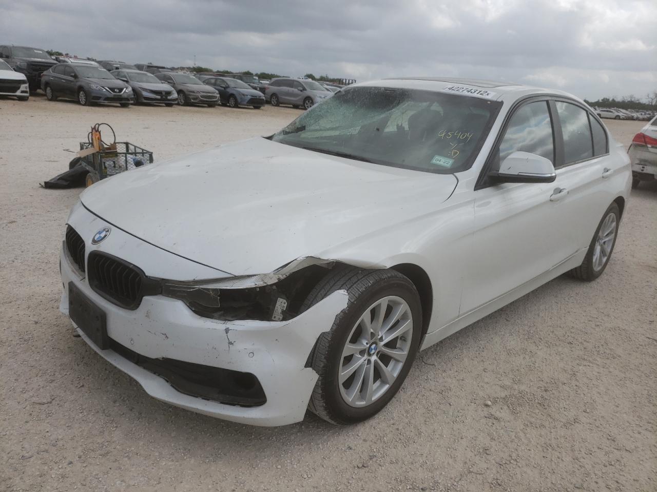 Photo 2 from auction – 2016 BMW 320 I with VIN WBA8E1G55GNU12243