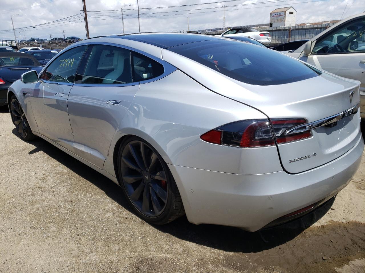 Photo 3 from auction – 2017 TESLA MODEL S with VIN 5YJSA1E4XHF183752