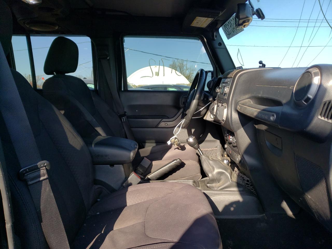 Photo 5 from auction – 2013 JEEP WRANGLER U with VIN 1C4HJWDG3DL600851