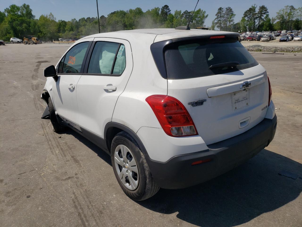 Photo 3 from auction – 2015 CHEVROLET TRAX LS with VIN KL7CJKSB9FB218212