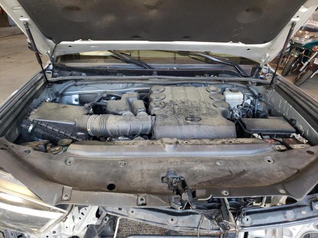 Photo 7 from auction – 2015 TOYOTA 4RUNNER SR with VIN JTEBU5JR7F5273032