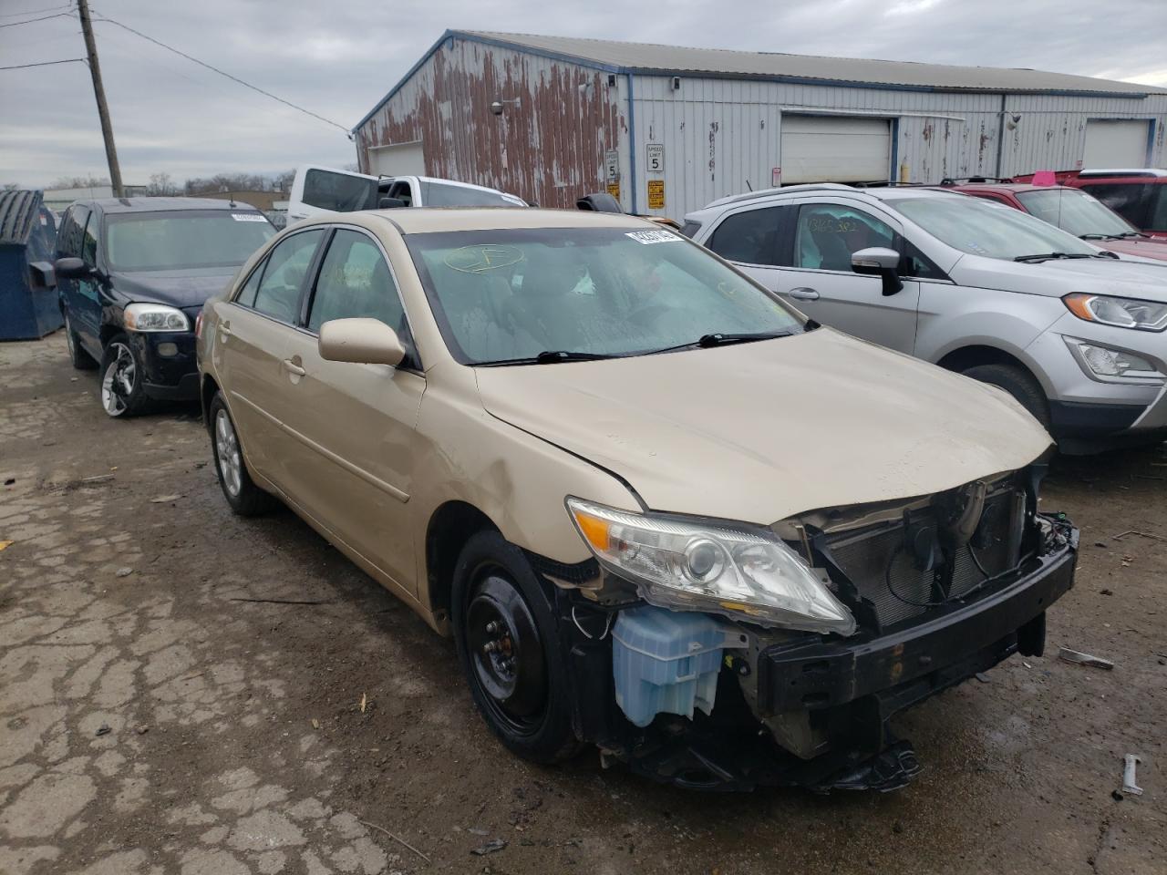 TOYOTA CAMRY BASE 2011 with VIN 4T1BF3EK1BU204929 - Photo from auction