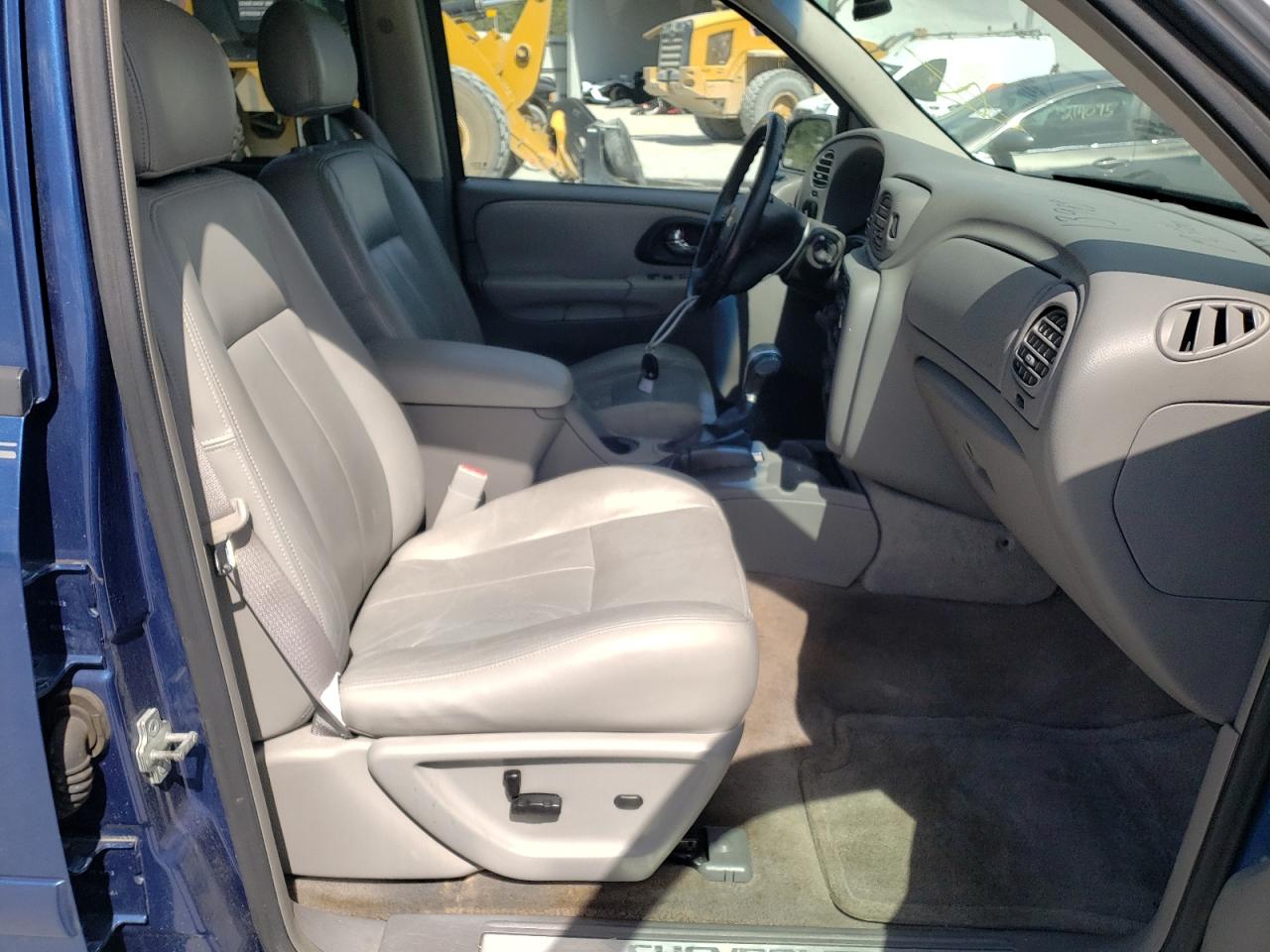 Photo 5 from auction – 2006 CHEVROLET TRAILBLAZE with VIN 1GNDS13S362175989