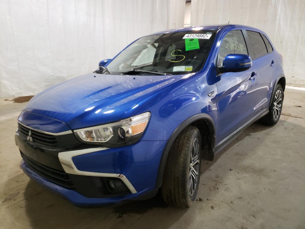 Photo 2 from auction – 2016 MITSUBISHI OUTLANDER with VIN JA4AR3AU6GZ056344