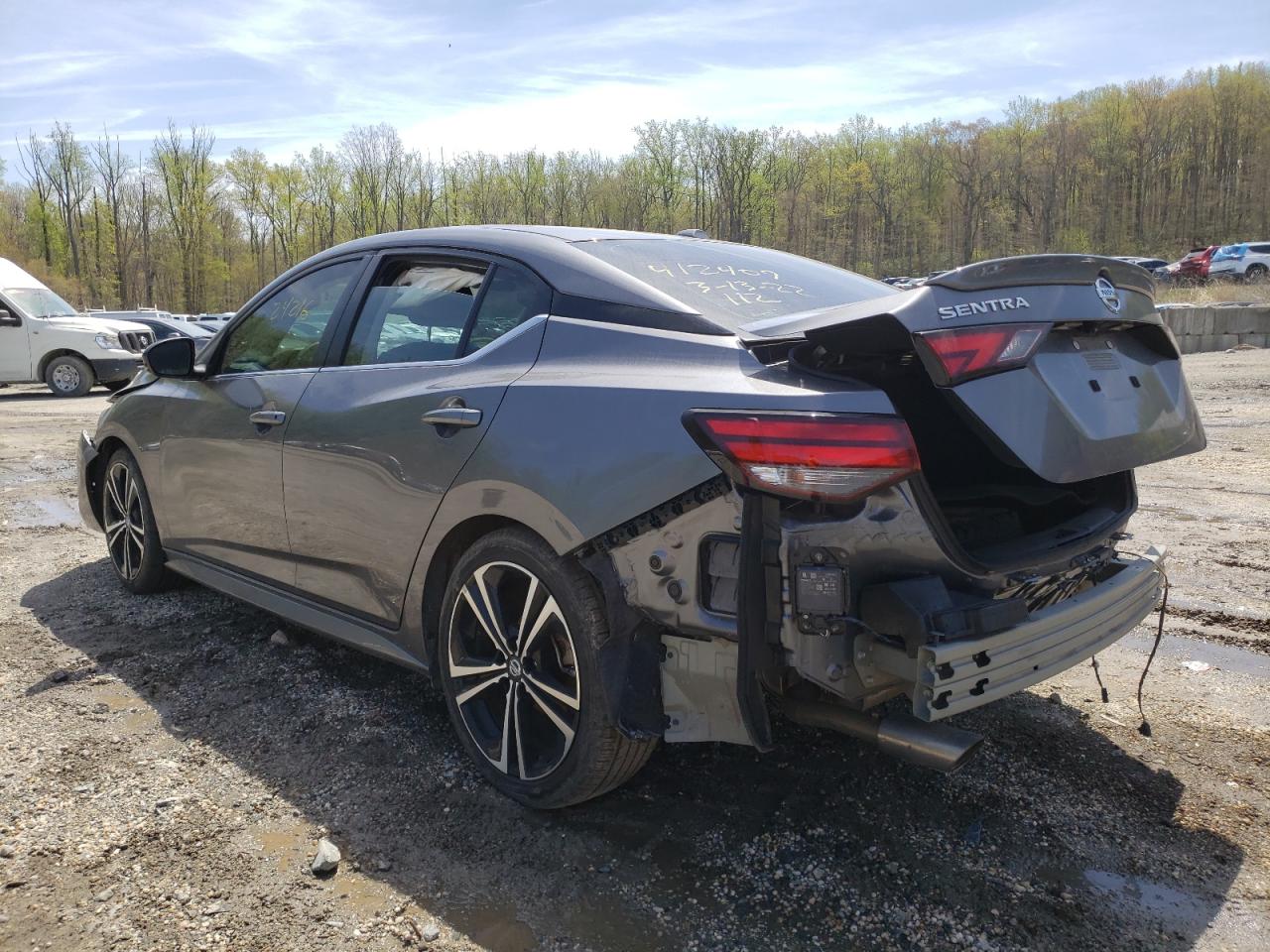 Photo 3 from auction – 2021 NISSAN SENTRA SR with VIN 3N1AB8DV6MY209146
