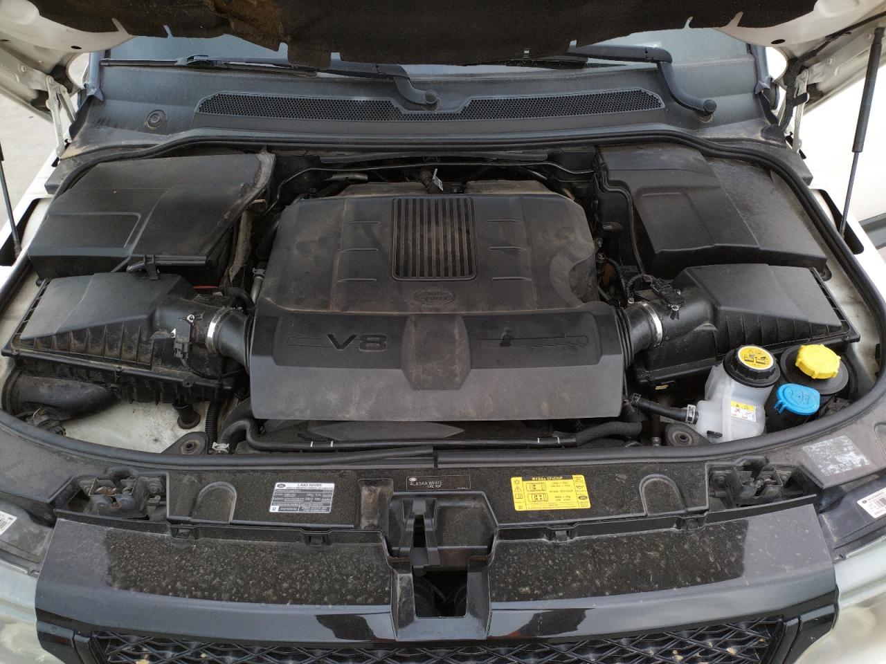 Photo 7 from auction – 2010 LAND ROVER RANGE ROVE with VIN SALSF2D4XAA232481