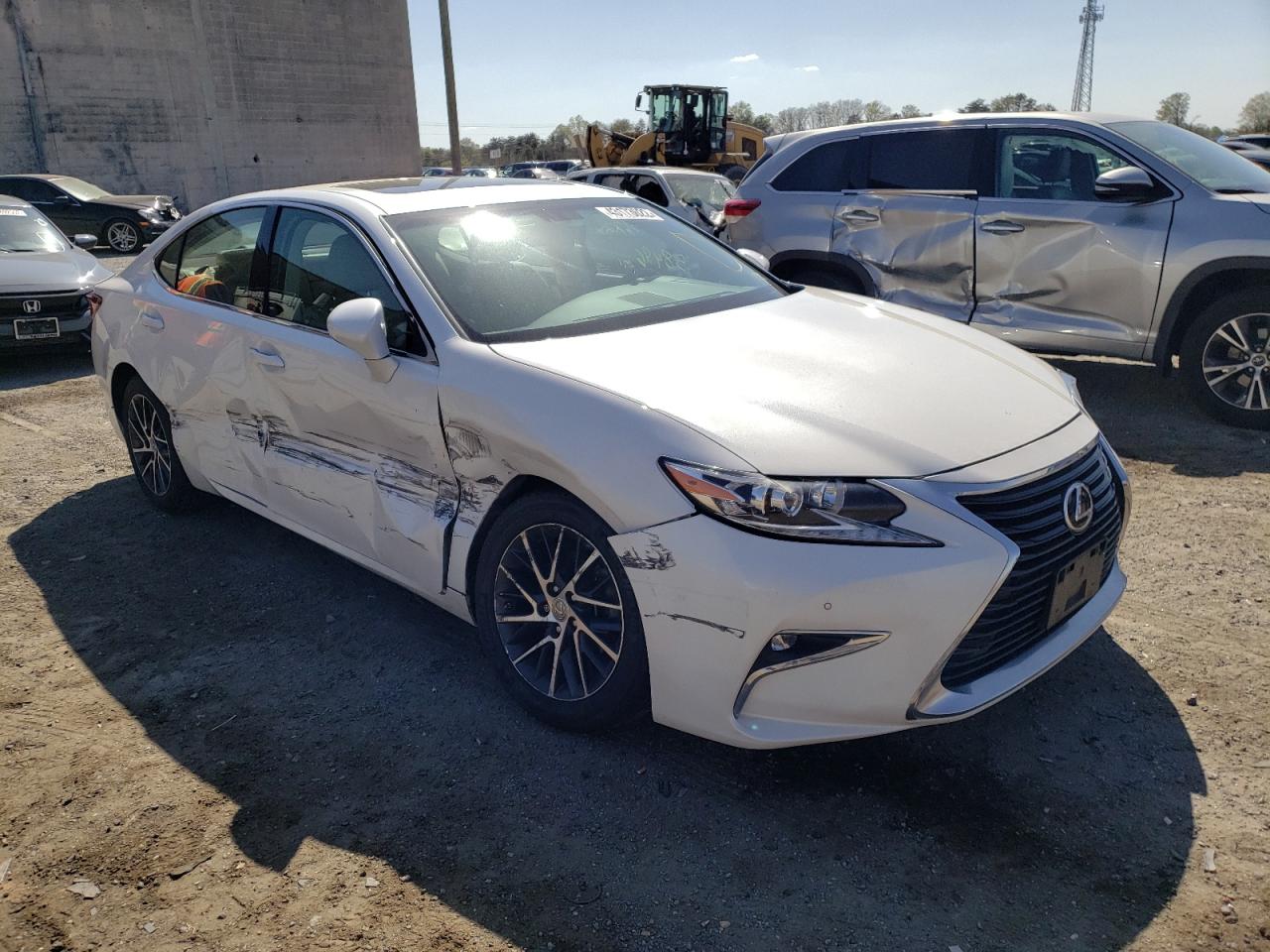 LEXUS ES 350 2016 with VIN 58ABK1GG4GU017760 - Photo from auction