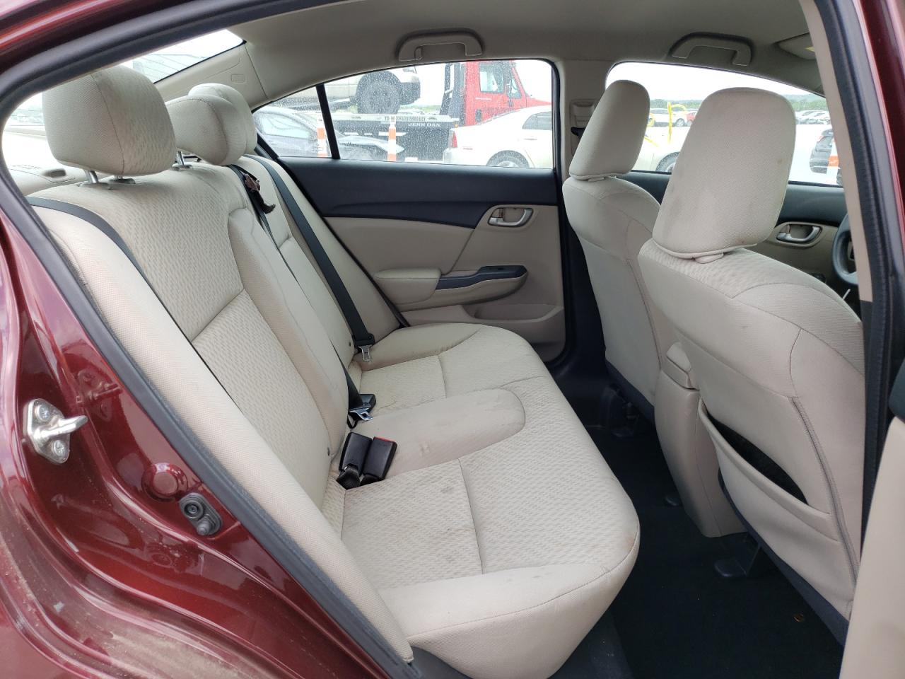 Photo 6 from auction – 2014 HONDA CIVIC LX with VIN 19XFB2F50EE053332