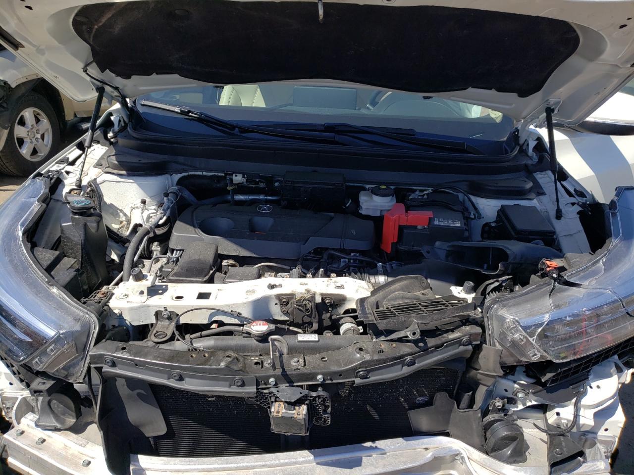 Photo 7 from auction – 2019 ACURA RDX with VIN 5J8TC2H30KL017401