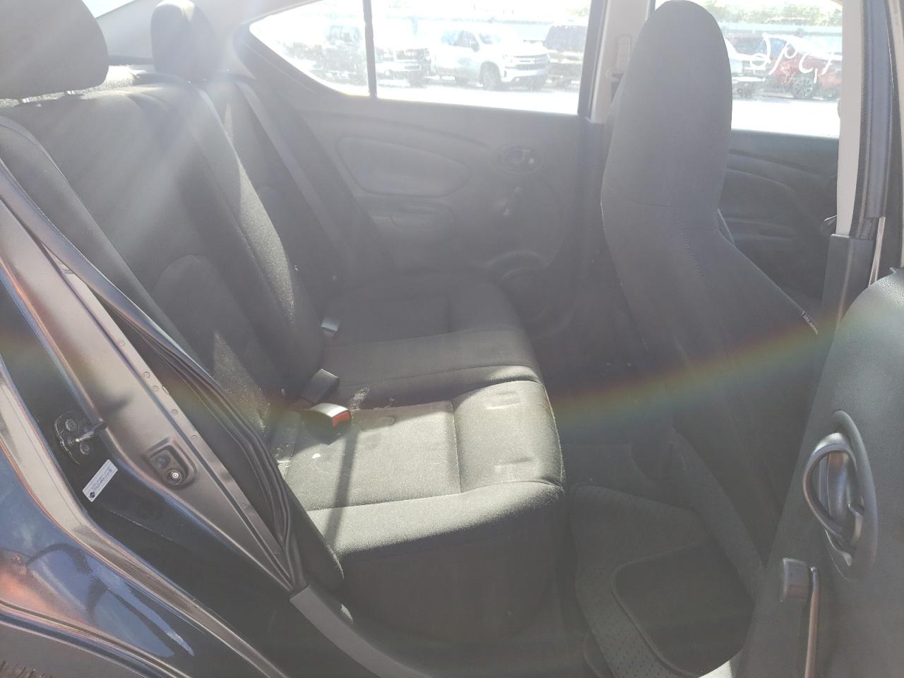 Photo 6 from auction – 2015 NISSAN VERSA S with VIN 3N1CN7AP3FL908766