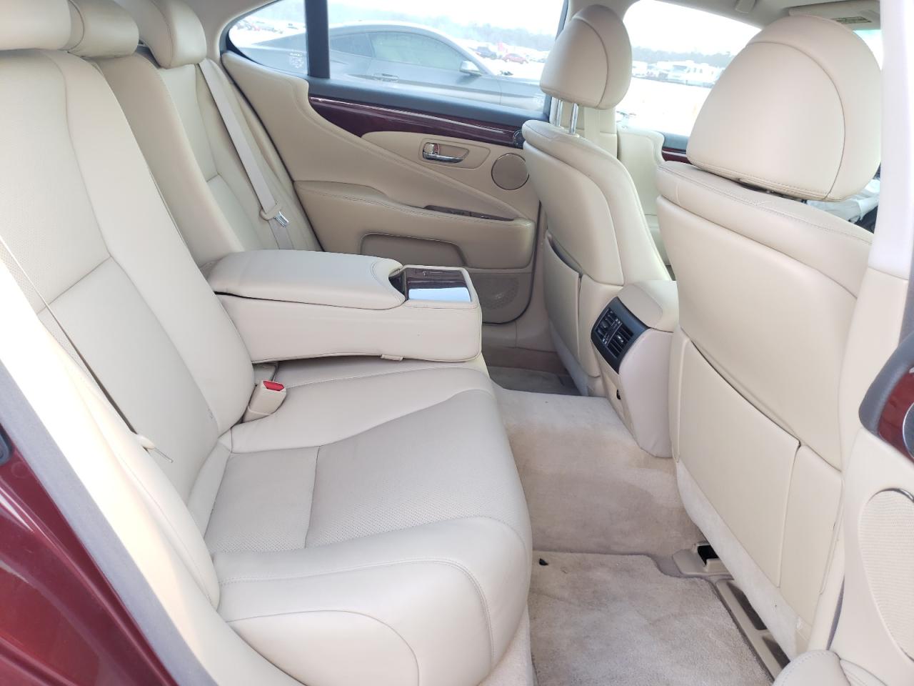 Photo 6 from auction – 2007 LEXUS LS 460 with VIN JTHBL46F075007769