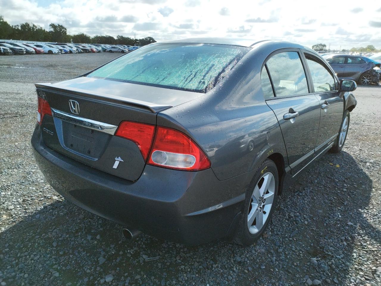 Photo 4 from auction – 2009 HONDA CIVIC LX-S with VIN 19XFA16639E009062