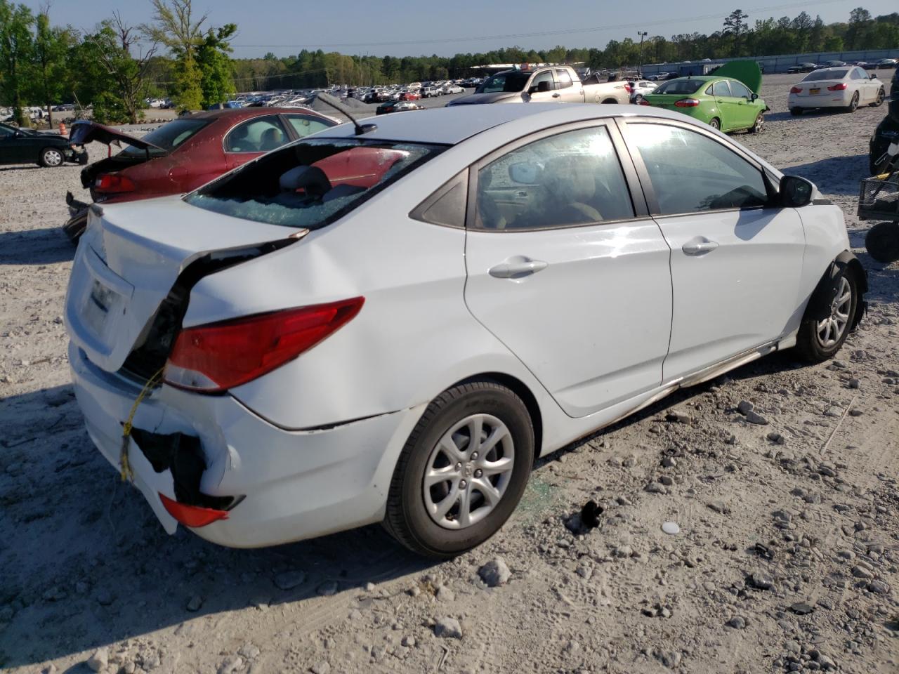 Photo 4 from auction – 2016 HYUNDAI ACCENT SE with VIN KMHCT4AE2GU025762