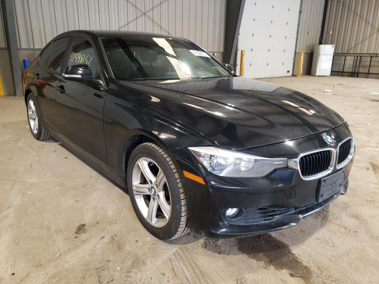 BMW 328 XI SUL 2013 with VIN WBA3B5C53DF599052 - Photo from auction