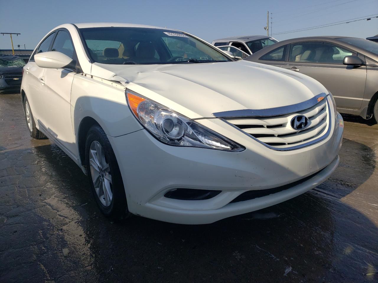 HYUNDAI SONATA GLS 2013 with VIN 5NPEB4AC4DH731538 - Photo from auction