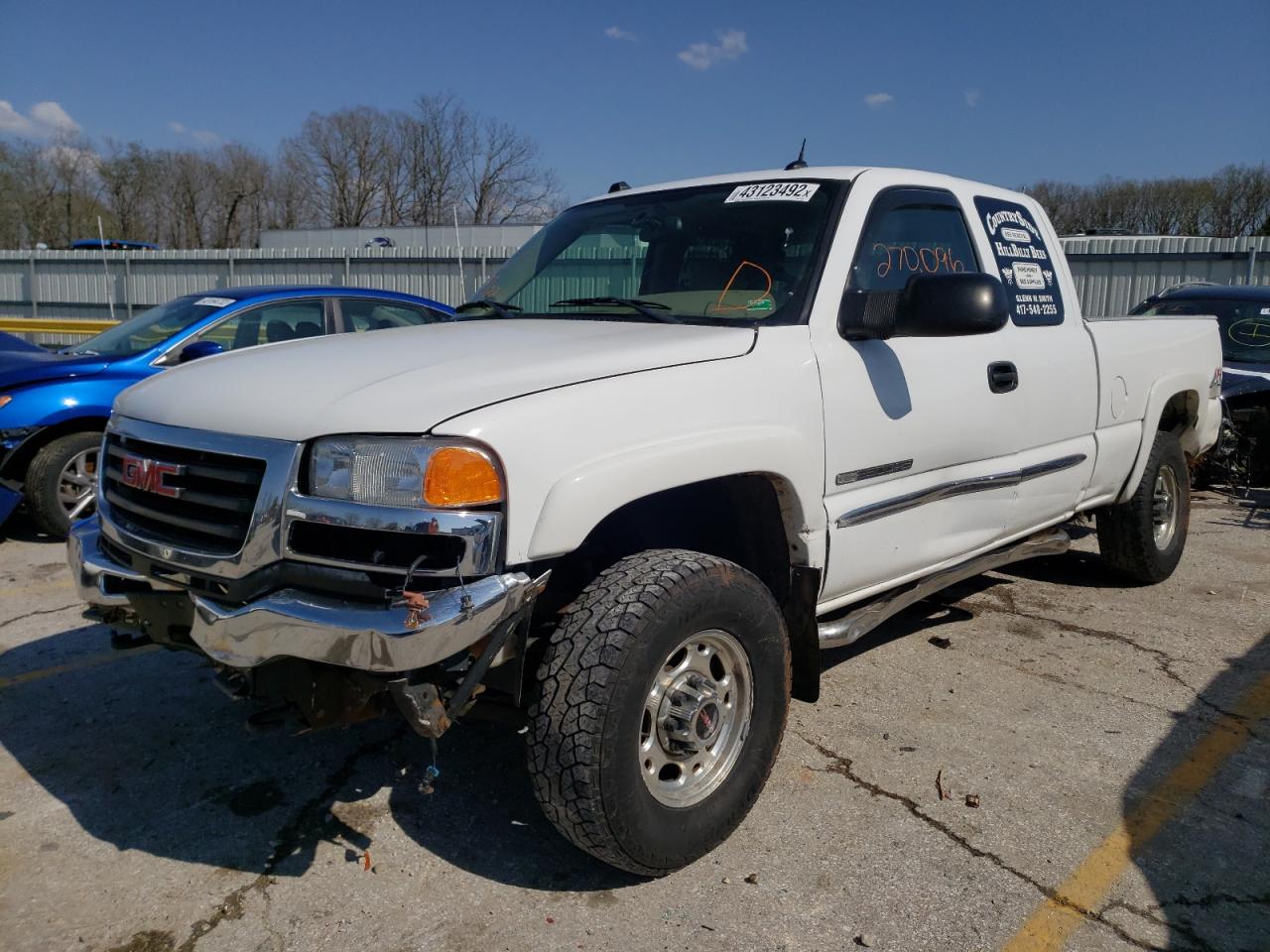 Photo 2 from auction – 2005 GMC SIERRA K25 with VIN 1GTHK29G85E197891