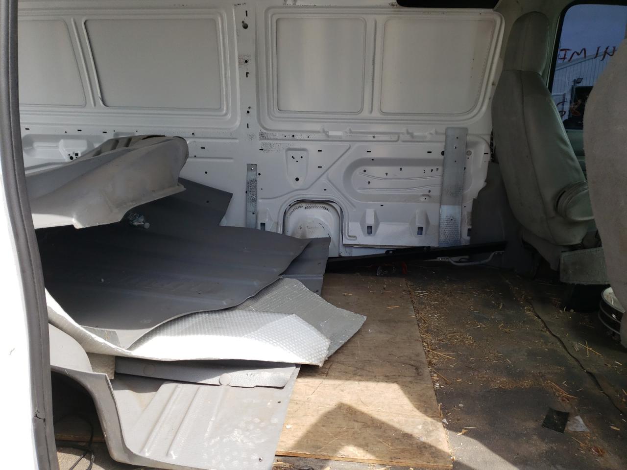 Фото 6 с аукциона – 2009 FORD ECONOLINE с VIN 1FTNE14W29DA13382