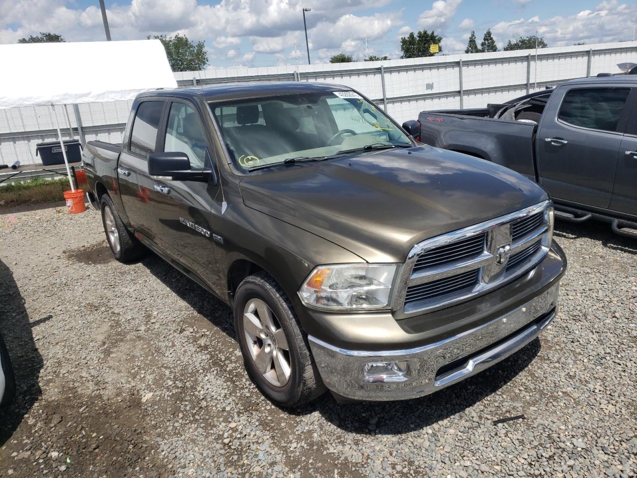 DODGE RAM 1500 S 2012 with VIN 1C6RD6LT4CS267761 - Photo from auction