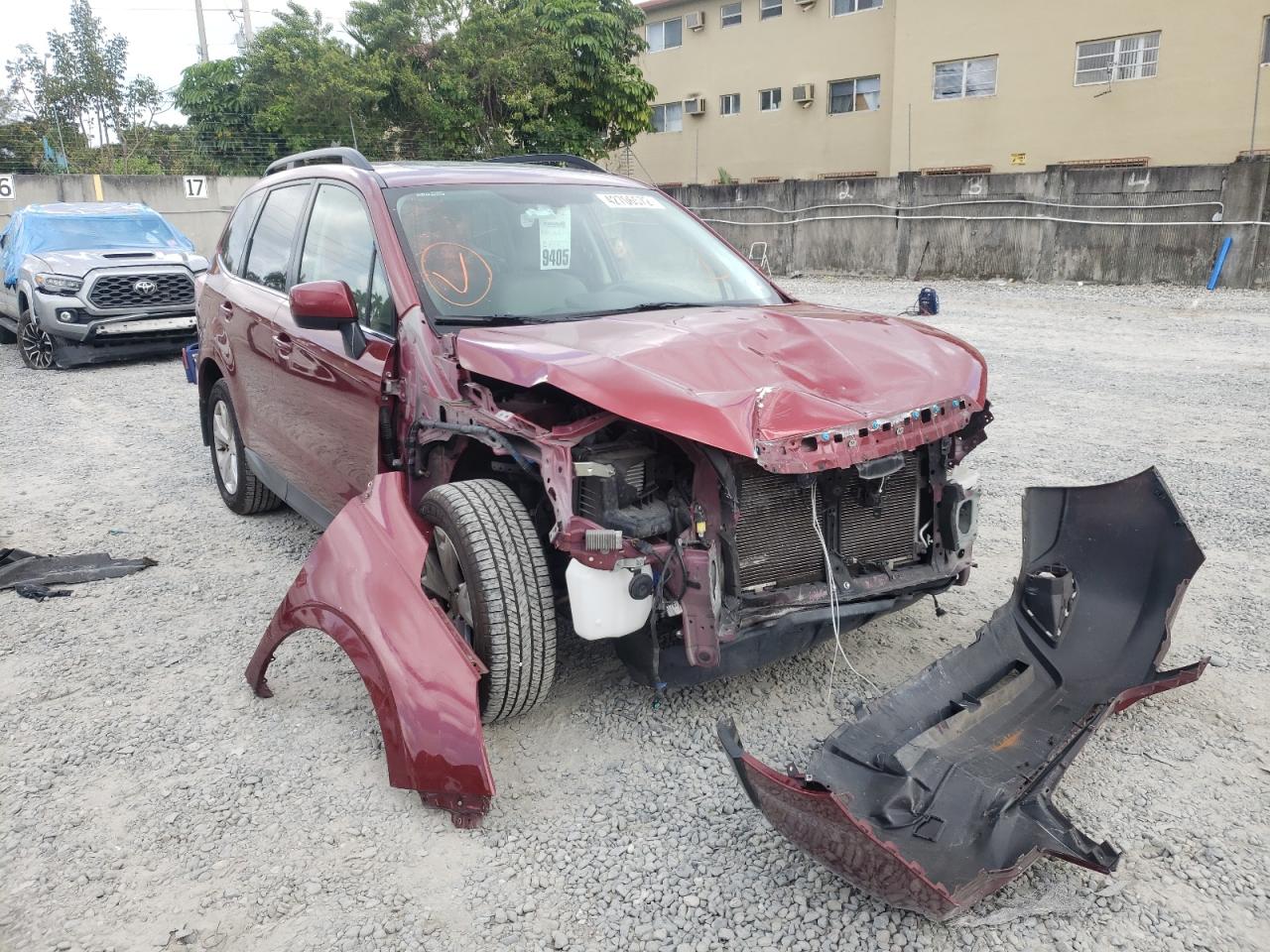 SUBARU FORESTER 2 2014 with VIN JF2SJAJC9EH431628 - Photo from auction