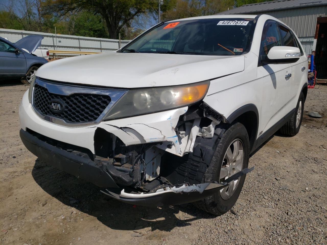 Photo 9 from auction – 2011 KIA SORENTO BA with VIN 5XYKTCA19BG009723