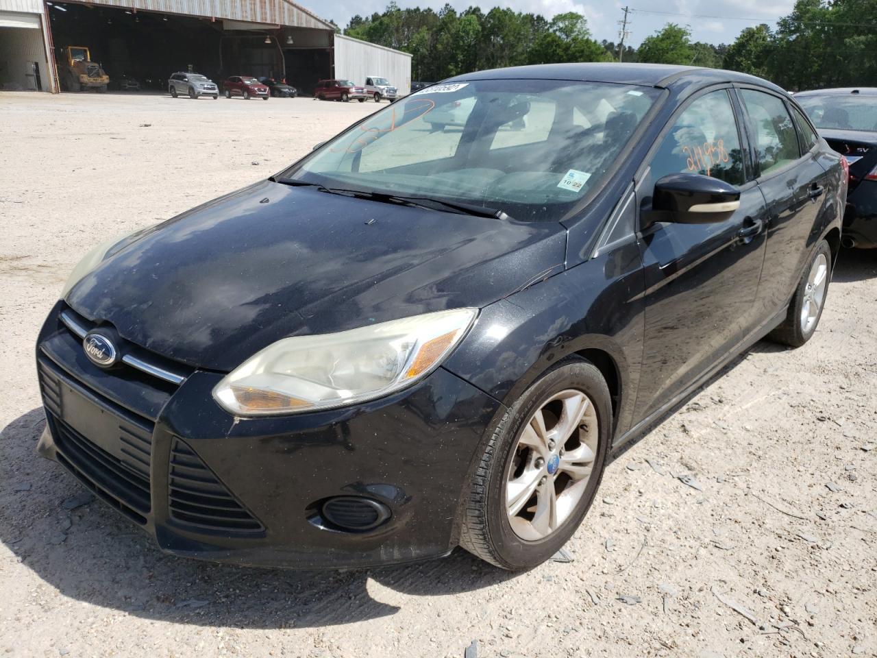 Photo 2 from auction – 2013 FORD FOCUS SE with VIN 1FADP3F2XDL125895