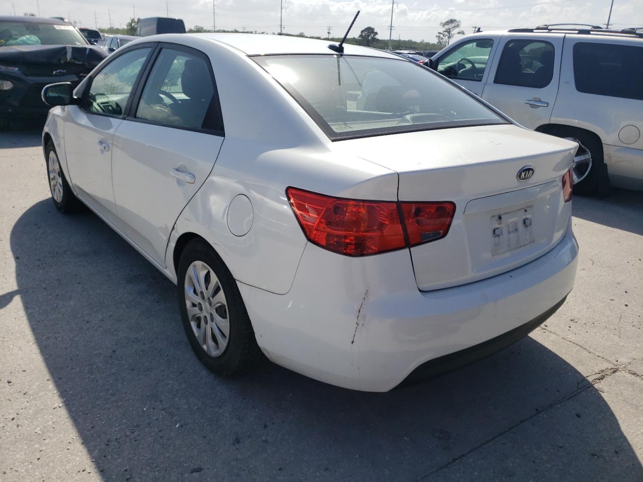 Photo 3 from auction – 2011 KIA FORTE EX with VIN KNAFU4A2XB5392381