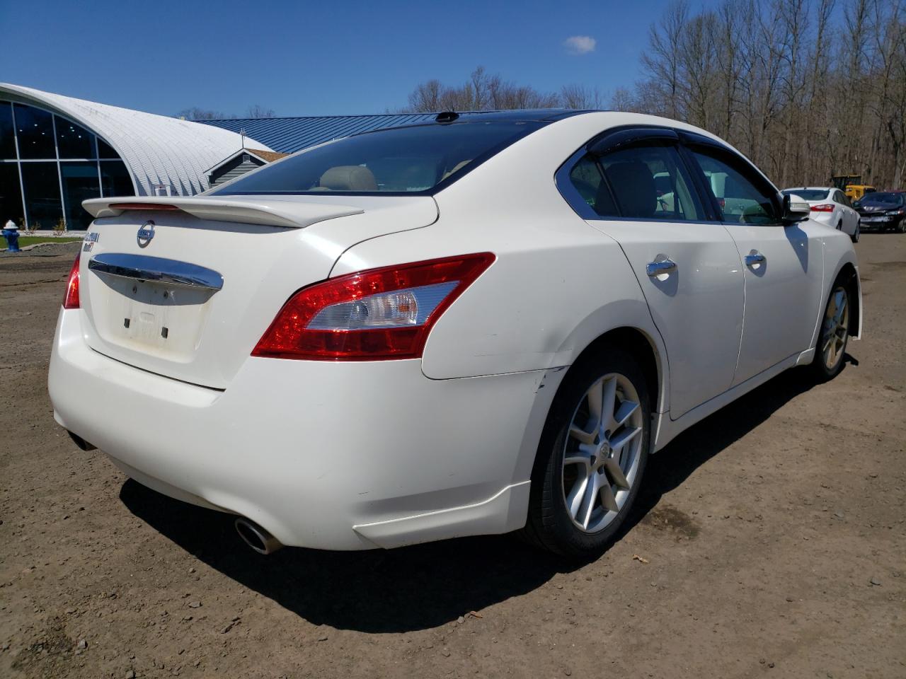 Photo 4 from auction – 2011 NISSAN MAXIMA S with VIN 1N4AA5AP6BC853570