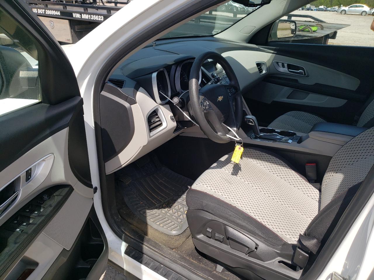 Photo 5 from auction – 2014 CHEVROLET EQUINOX LS with VIN 2GNALAEK3E6106038