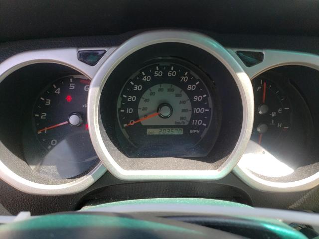Photo 8 from auction – 2005 TOYOTA 4RUNNER SR with VIN JTEBU14R050067647