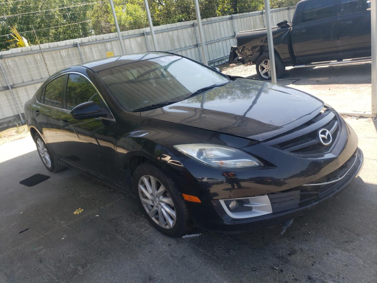 MAZDA 6 I 2012 with VIN 1YVHZ8DH0C5M15036 - Photo from auction
